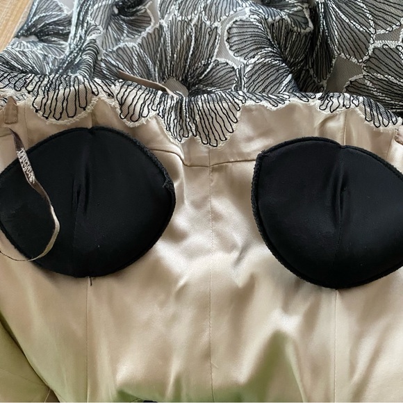 LELA ROSE Black Floral Mesh Embroidered Dress Halter Strapless Sz 8 - Picture 6 of 7